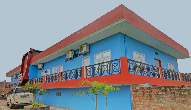 HOTEL O SURYA INN in Varanasi