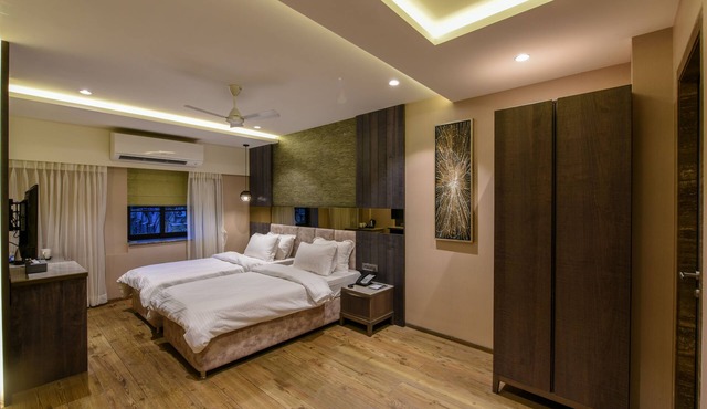 Hotel Orient Regency in Mumbai
