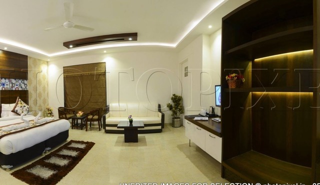 Hotel Palm Galaxy