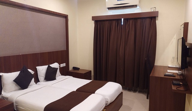 Hotel Parkway Inn