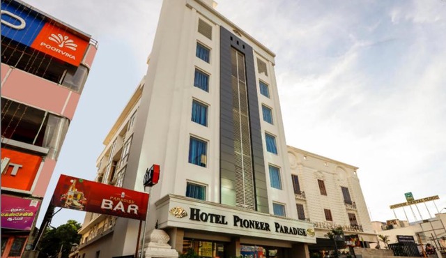 HOTEL PIONEER PARADISE