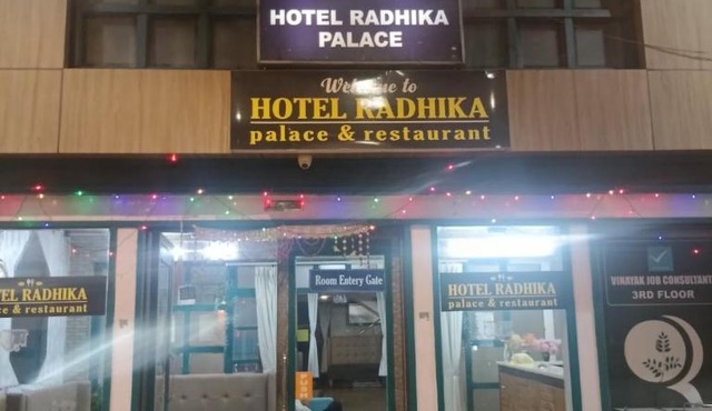 Hotel Radhika Palace in Raipur