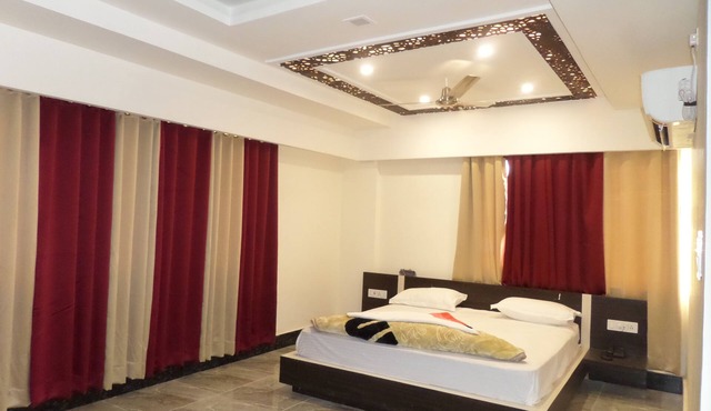 Hotel Rajmahal Roorkee