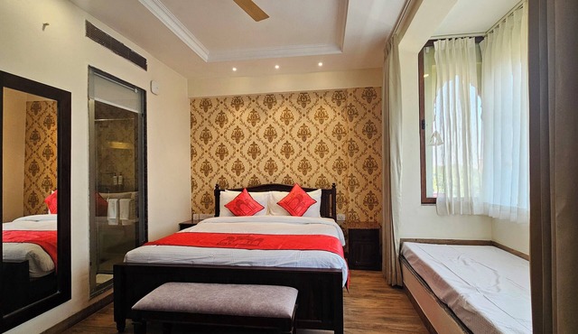 Hotel Ranavilas Palace in Jaipur