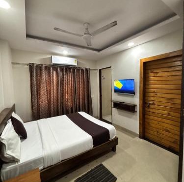 Hotel Regal Edge in Bhopal
