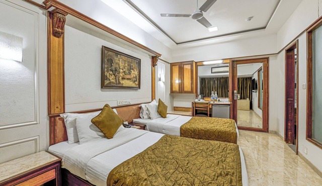 Hotel Regal Enclave in Mumbai