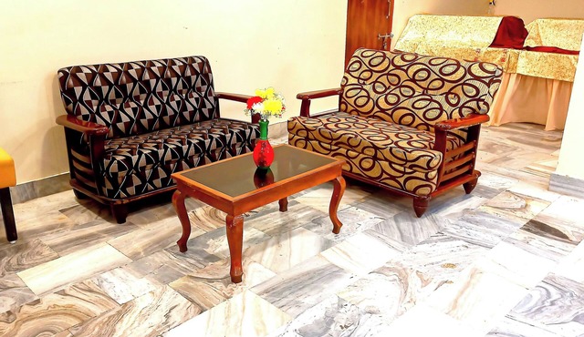 Hotel Roopali