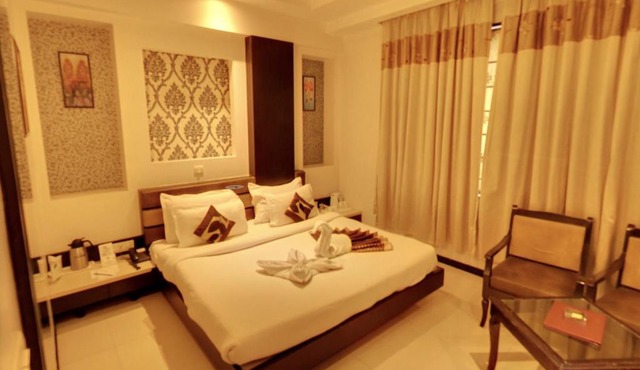 Hotel Royale Ambience