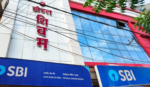 Hotel Shivam in Rewa