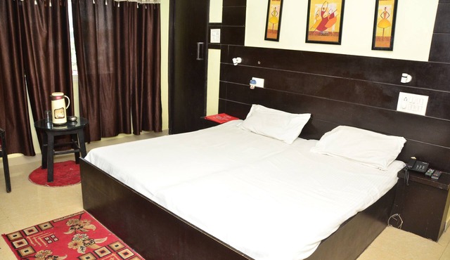 Hotel Shivay Palace