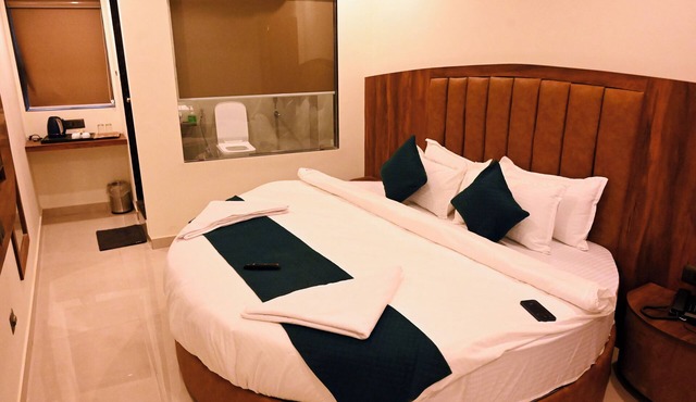 HOTEL SOUTH FOREST