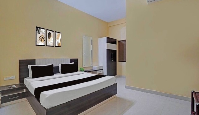 Hotel Sri Krishna Palace in Bhubaneshwar