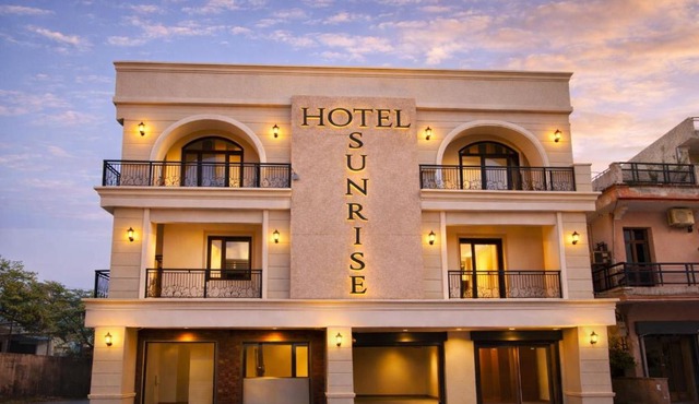 Hotel Sunrise