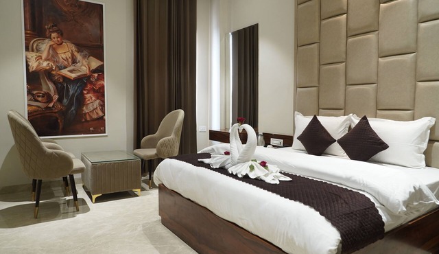 Hotel The Royal King