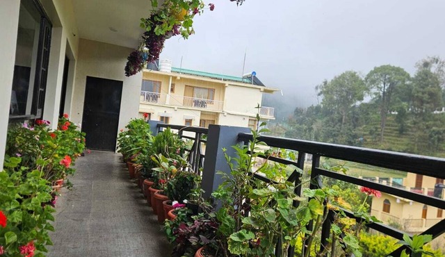 Hotel Trvaller Inn