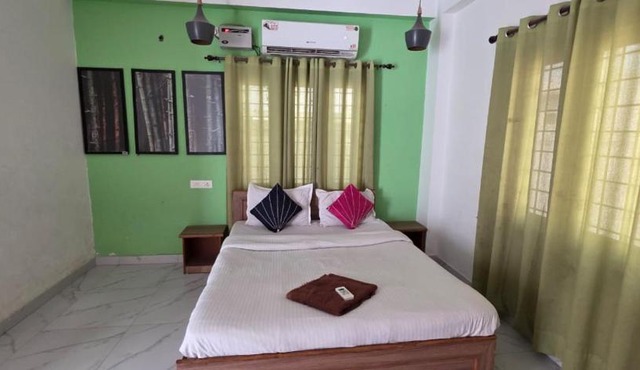 Hottel! Basera in Bhubaneshwar