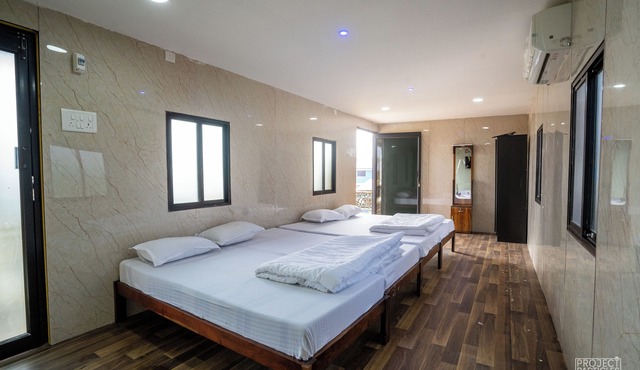 I-ROOMZ SSB Kingdom - Water Kingdom in Cuttack