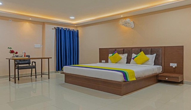 Itsy Hotels Kashi Grand, BHU