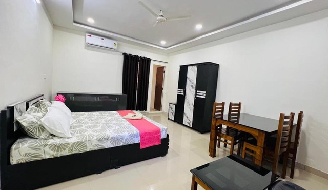K Nelickel Home Stay