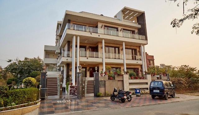 Kapoor Residency in Greater Noida