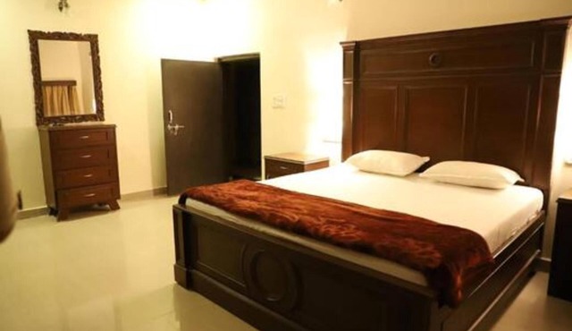 Karnavati Retreat