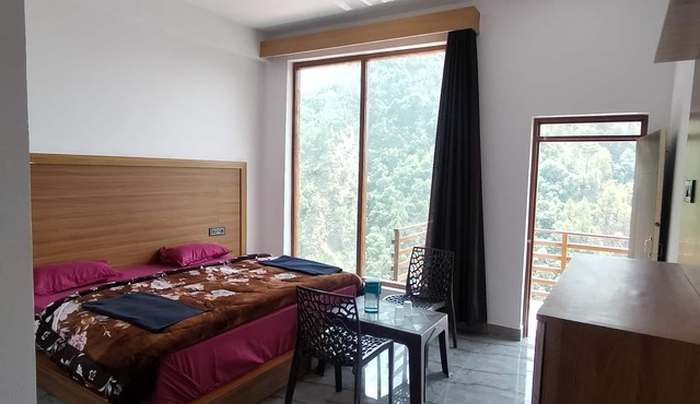 Kedar Hill Resort in Ukhimath