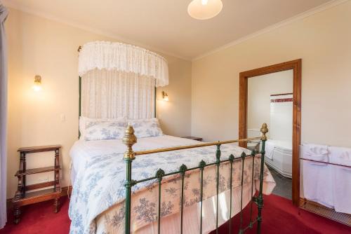 Killynaught Spa Cottages in Boat Harbour