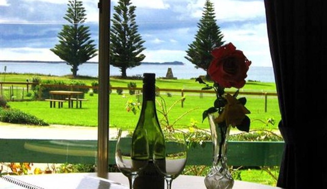 King Island Accommodation Cottages in Naracoopa