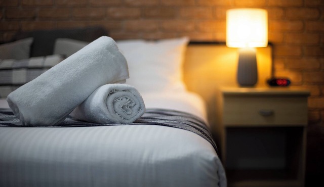 King-Size Comfort Deluxe Room with A/C & Ensuite welcoming Coffs Harbour in Coffs Harbour