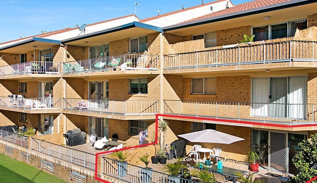 Kirra Beachside - Central Kirra - Min. 3 Night Stays! in Kirra