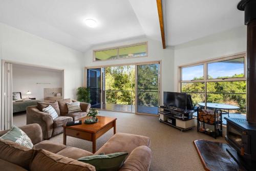 Kookaburra Kottage 1 Bedroom in Ravensbourne