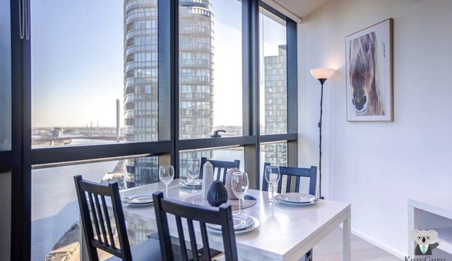 KOZYGURU | DOCKLANDS | HIGH LEVEL WATERVIEW | 1BED | POOL | VDO883 in Docklands