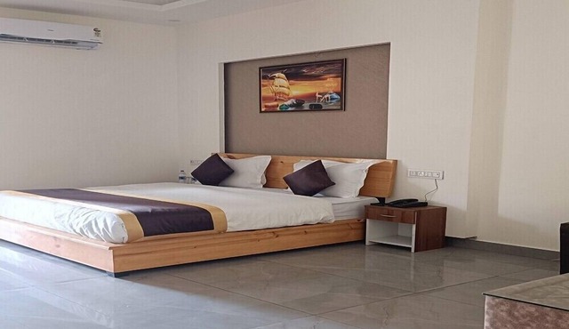 Kudrat Resort and Suites Jim Corbett in Nainital