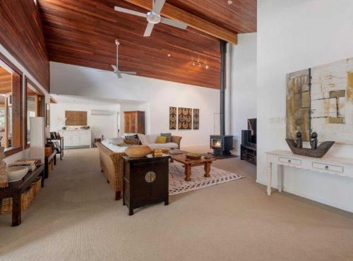 Lakeside Lodge in Laurieton