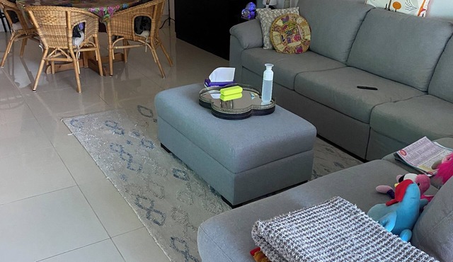 Large 3x bedroom apartment directly opposite beach. Very comfortable and cosy. in Coffs Harbour