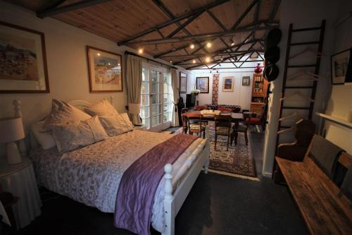 Lily's Farm Studio in Glenlyon