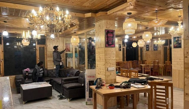 Liora Stays in Manali