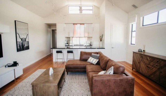 Loft On Bridge - Benalla in Benalla