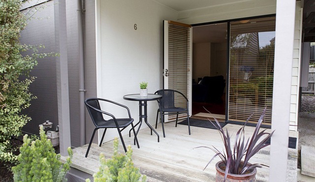 Lonsdale Ti Tree Villa in Point Lonsdale
