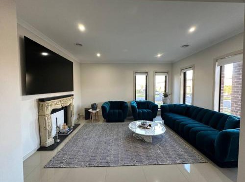 Luxurious 4 Bedroom Home in Prime Location in Truganina