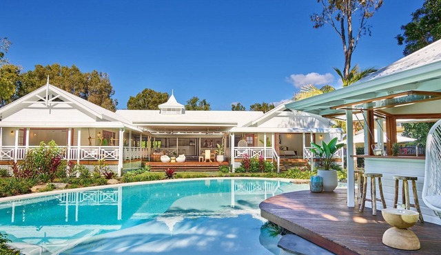 Luxury Beachfront Home | Cairns Northern Beaches in KEWARRA BEACH