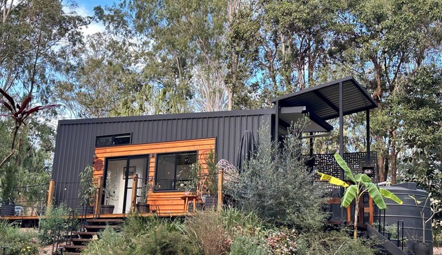 Luxury Tiny House Retreat | Private Chef Dining in Pie Creek