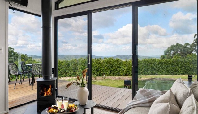 Luxury Villa - Firepit - 30min to Most Attractions in Ninderry