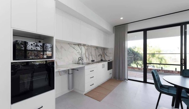 Mangini Apartments in Morley