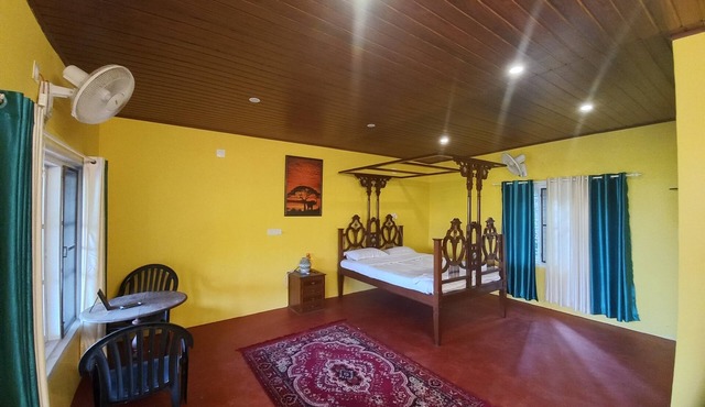 Manikkal Bungalow Uphill Cottage Large