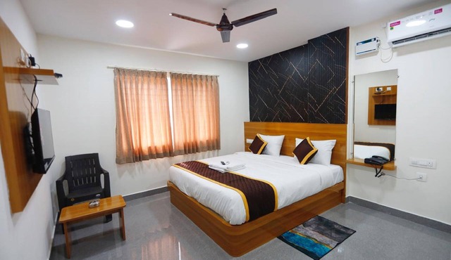 MANTRA LODGE in Shimoga