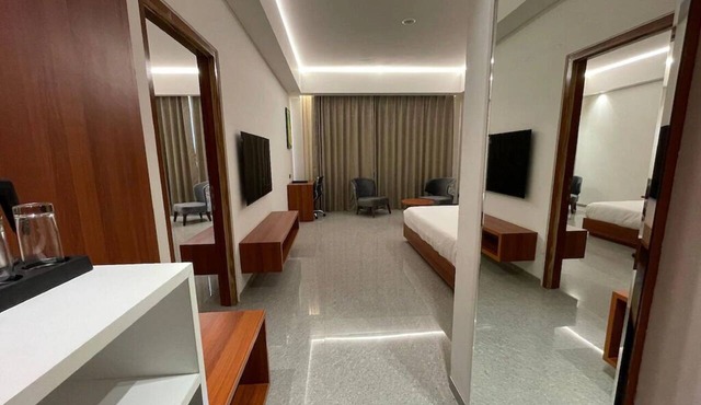 Mars Resorts