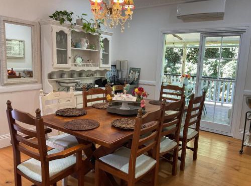 Middleton House Maleny in Witta