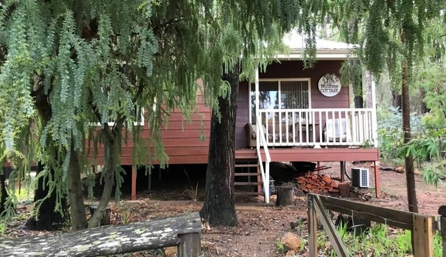 Milltree Cottage Getaway in Dwellingup