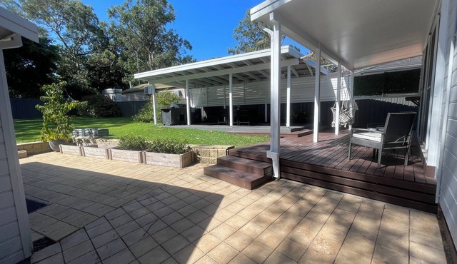 Mirra Mirra -Hidden Gem By The Lake - Pet Friendly in Brightwaters